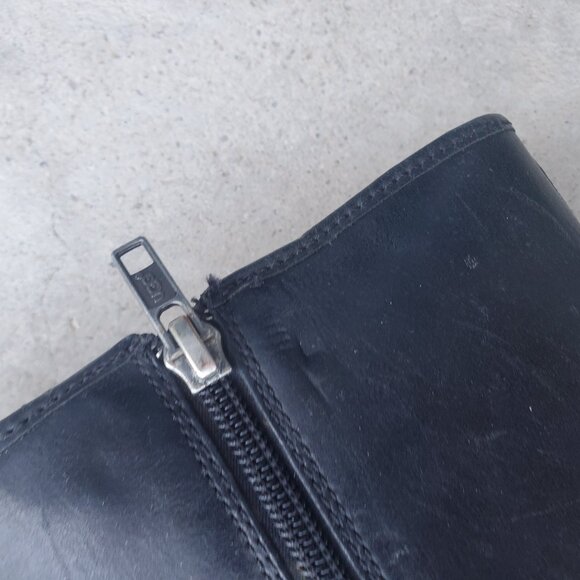 UGG Evanna Tall Leather Boots - Picture 10 of 16